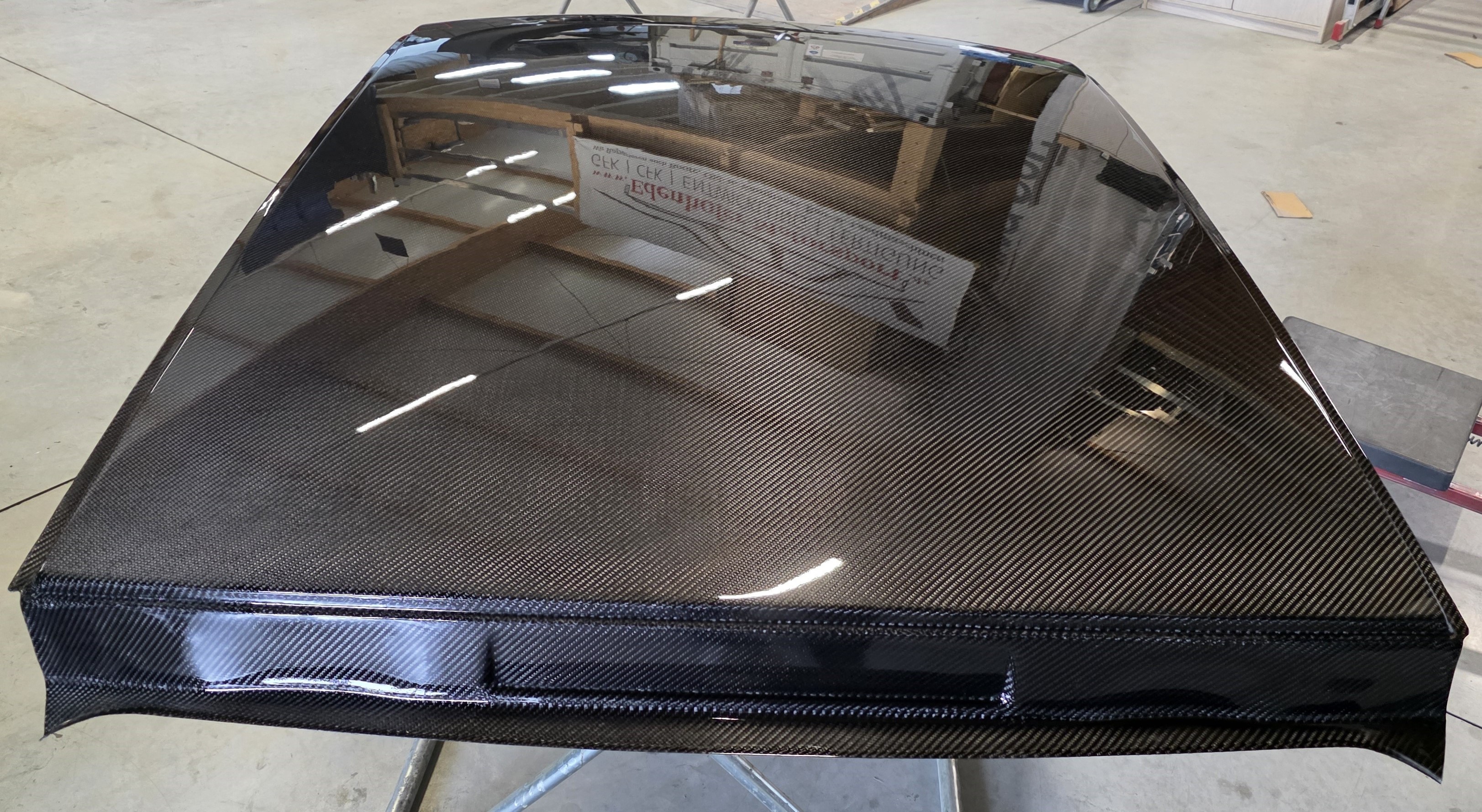 E46SichtcarbonCompactDachSeiteBlick
