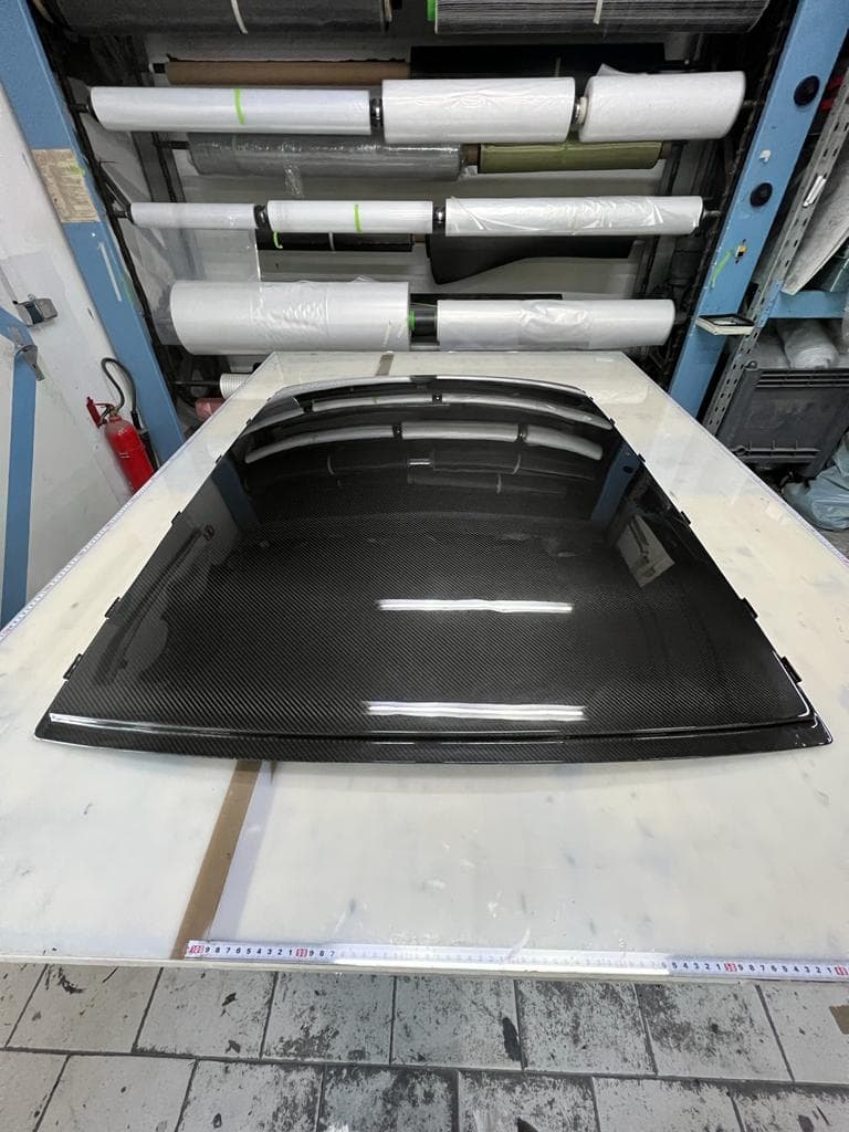 Carbon Dach BMW E46 Coupé M3 – Außenansicht mit hochglänzender Carbonstruktur