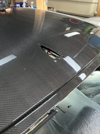BMW E90 Carbon Dach mit Antennenausschnitt, Sichtcarbon Oberfläche