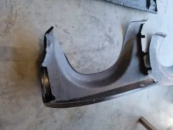 Carbon Kotflügel Ford Escort MK1, seitliche Innenansicht des Radlaufbereichs
