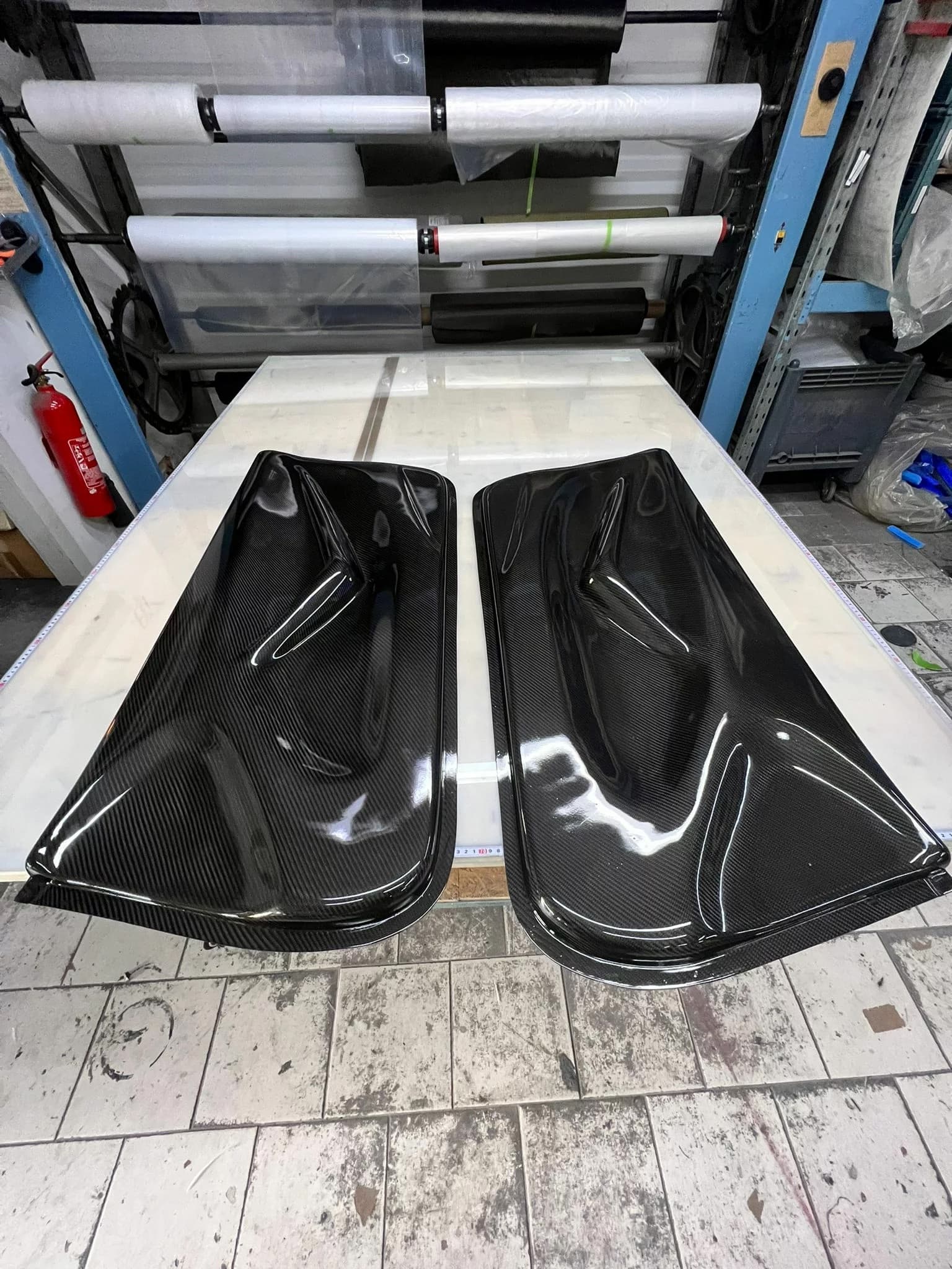 Carbon Türverkleidung Set BMW E46 M3 CSL – beide Seiten im Vergleich