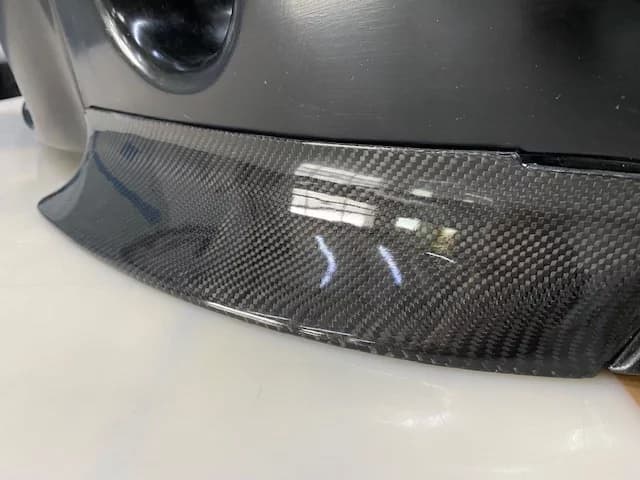Detail Carbon-Splitter an Frontstoßstange BMW E46 M3 CSL