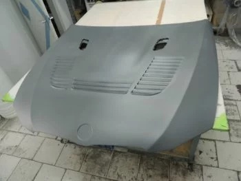 Frontansicht Carbon Motorhaube BMW E90 M3 mit Lufteinlässen