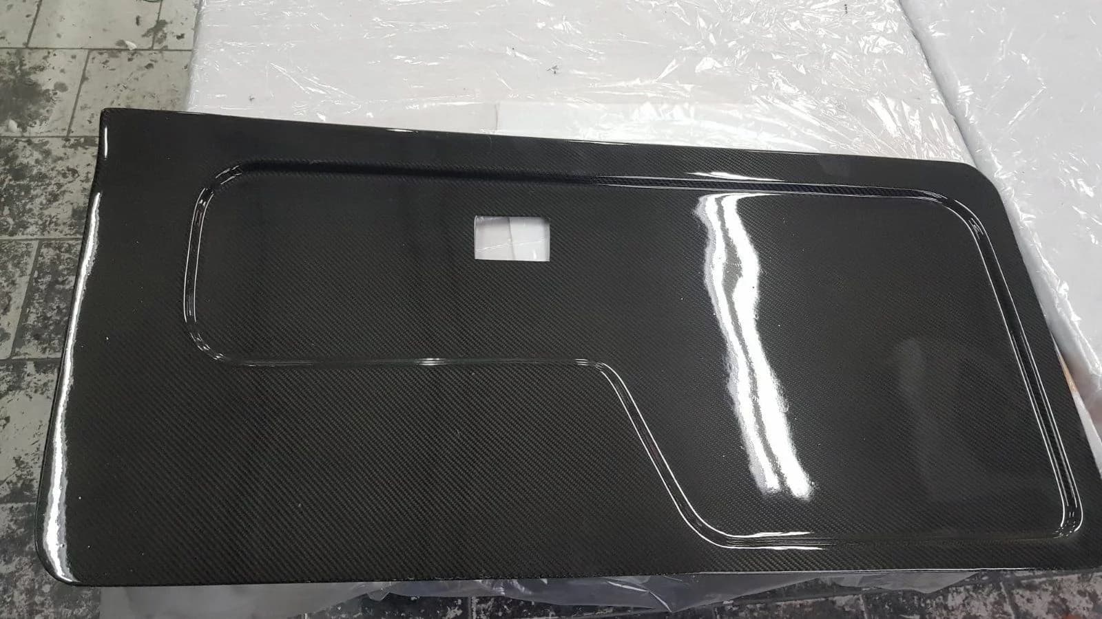 Carbon Türverkleidung BMW E30 2-Türer, Detailansicht Oberfläche