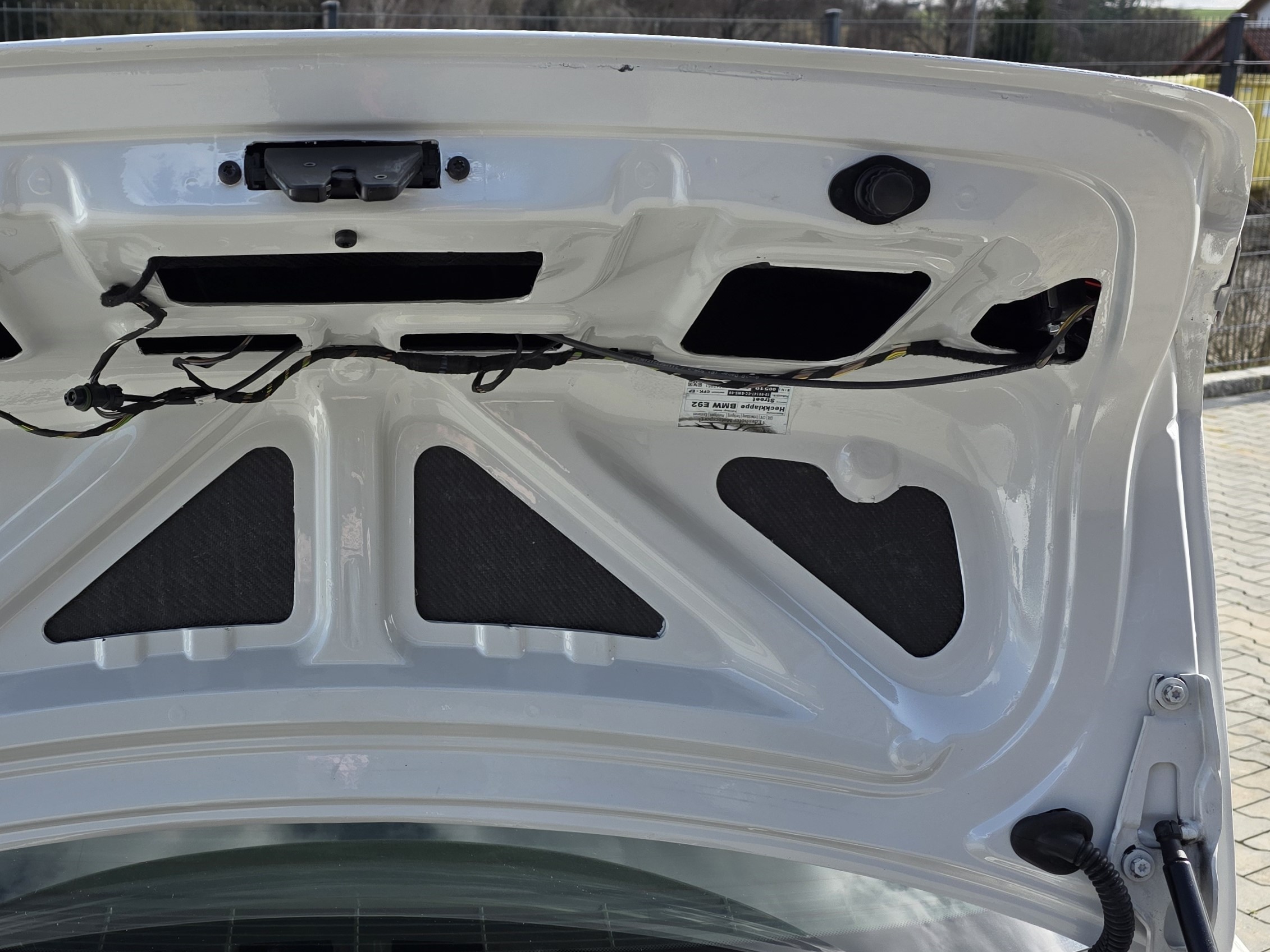 Carbon Heckklappe passend für BMW E92 Coupé inkl. M3 CSL / LCI-innenteil
