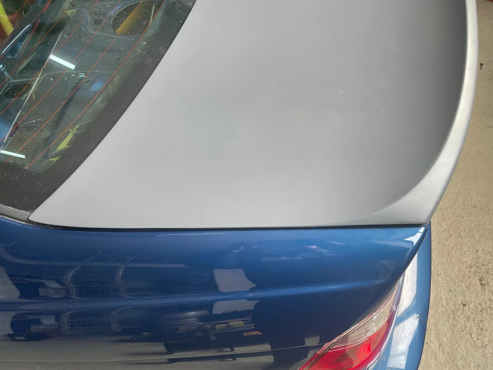 BMW E46 CSL Heckklappe aus Carbon, passgenauer Abschluss an Heckscheibe und Rückleuchte