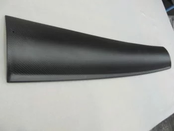 Außenseite der Heckflap für BMW E30 und M3 von oben in Sichtcarbon