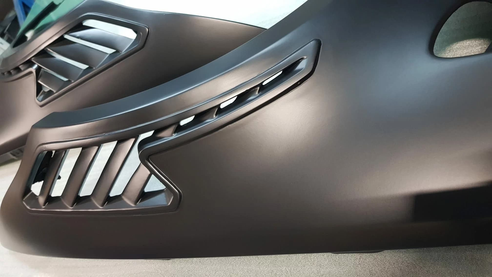 Carbon Kotflügel GTR für BMW E90/E92 M3 in Schwarz, Detailansicht der seitlichen Luftöffnung